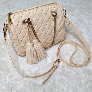 Charming Charlie Beige Woven Crossbody Bag with Gold Chain and Tassel